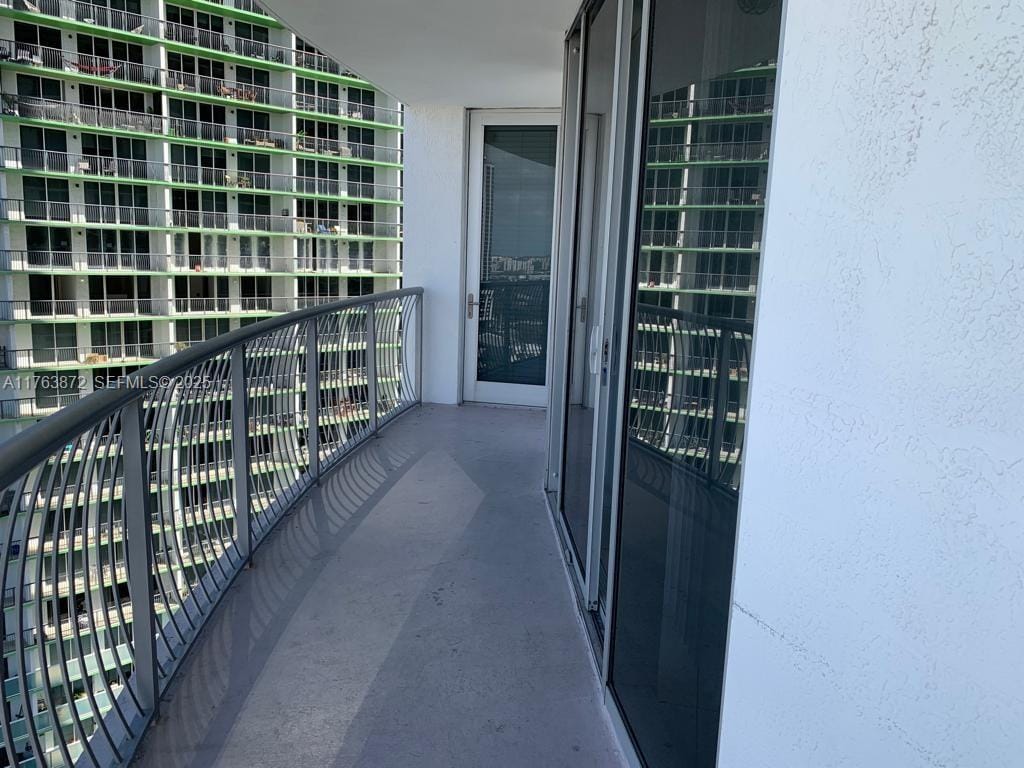 1750 N Bayshore Drive 2215, Miami, FL 33132 photo 13