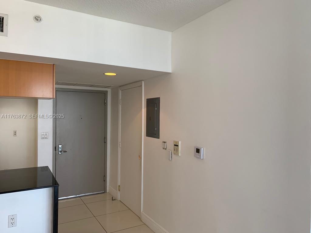 1750 N Bayshore Drive 2215 — photo 7