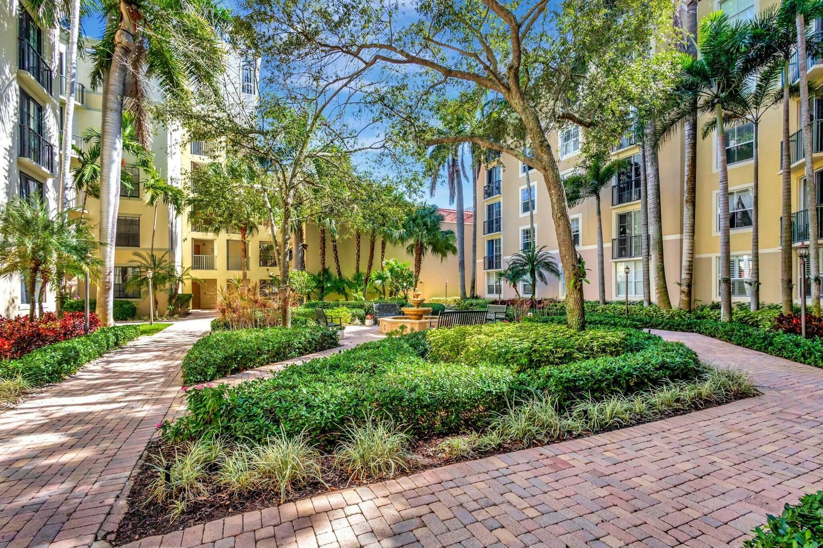 630 S Sapodilla Avenue 216, West Palm Beach, FL 33401 photo 20