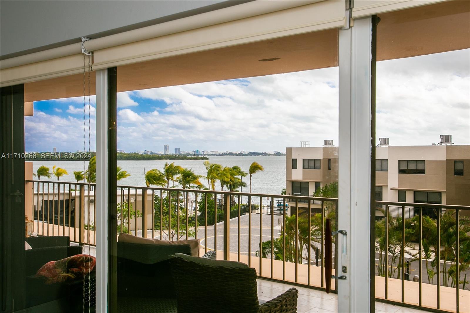 1800 NE 114th Street 406, Miami, FL 33181, Miami