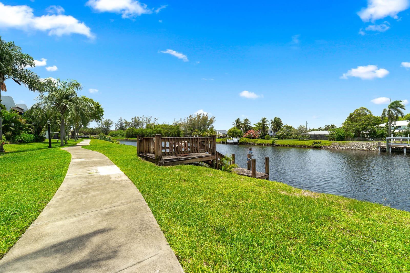 440 Canal Point 226 — photo 2