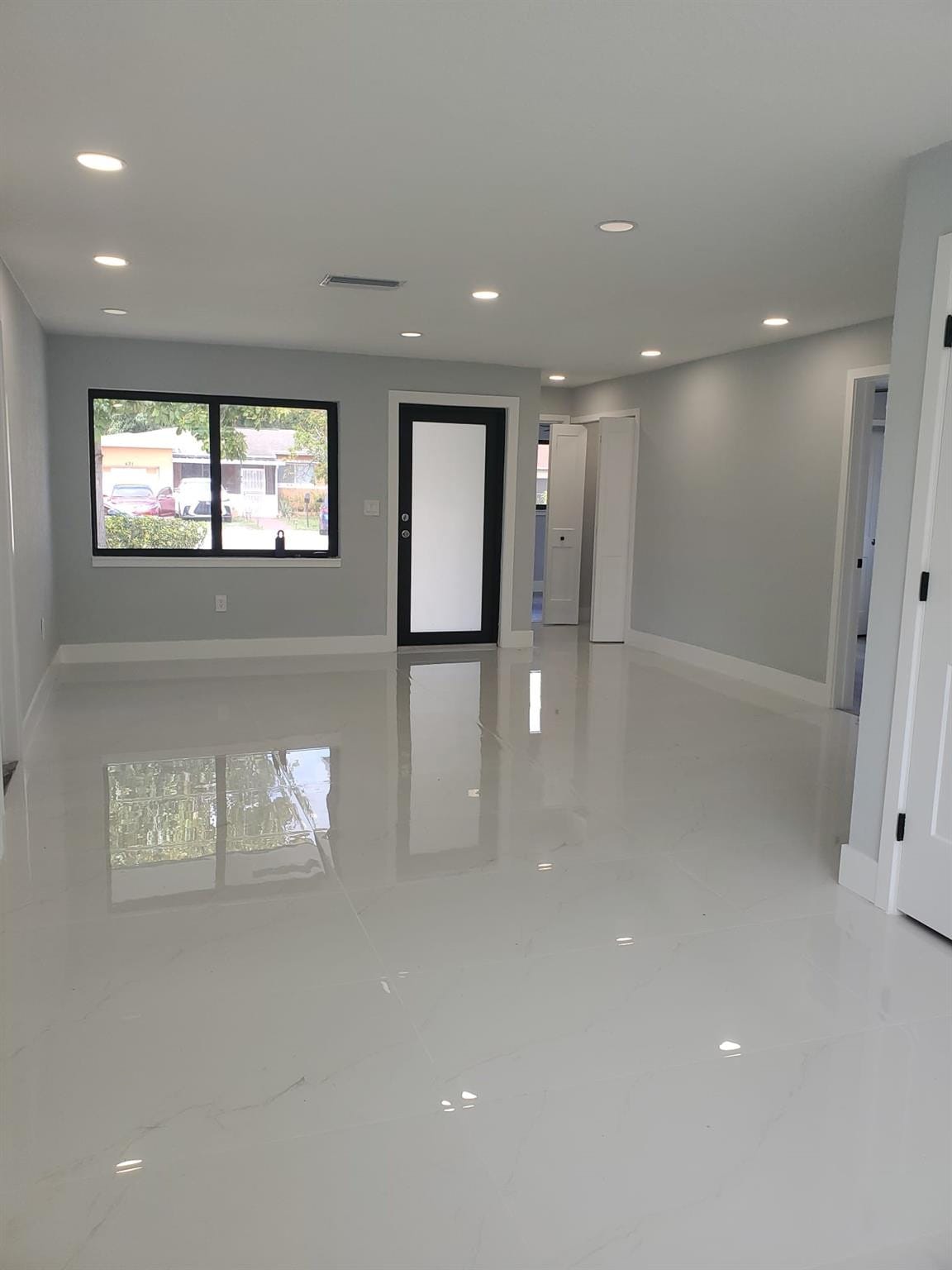 440 NE 174th Street, North Miami Beach, FL 33162 photo 3