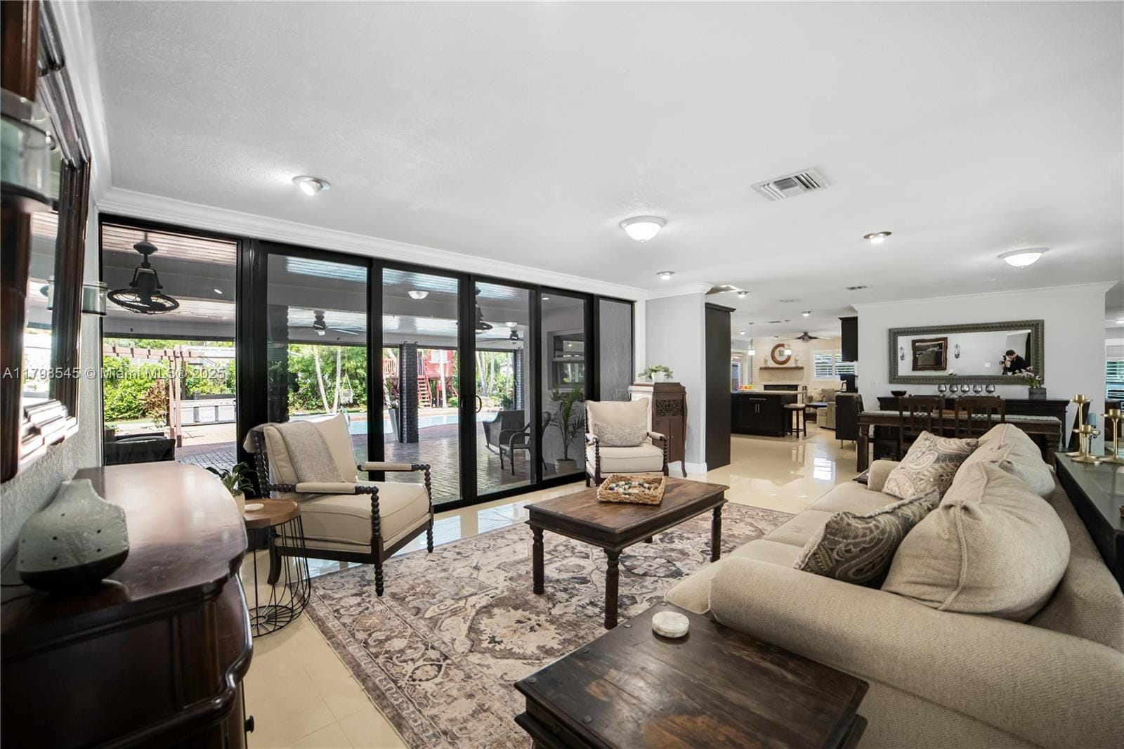 17514 SW 82nd Court, Palmetto Bay, FL 33157 photo 9