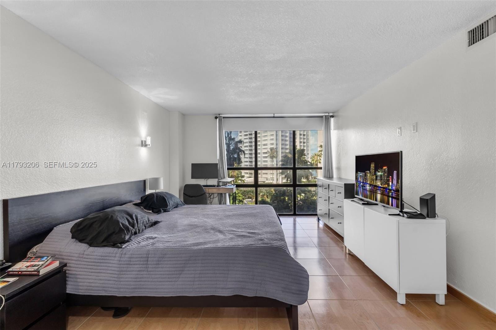 1450 Brickell Bay Drive 411, Miami, FL 33131 photo 14