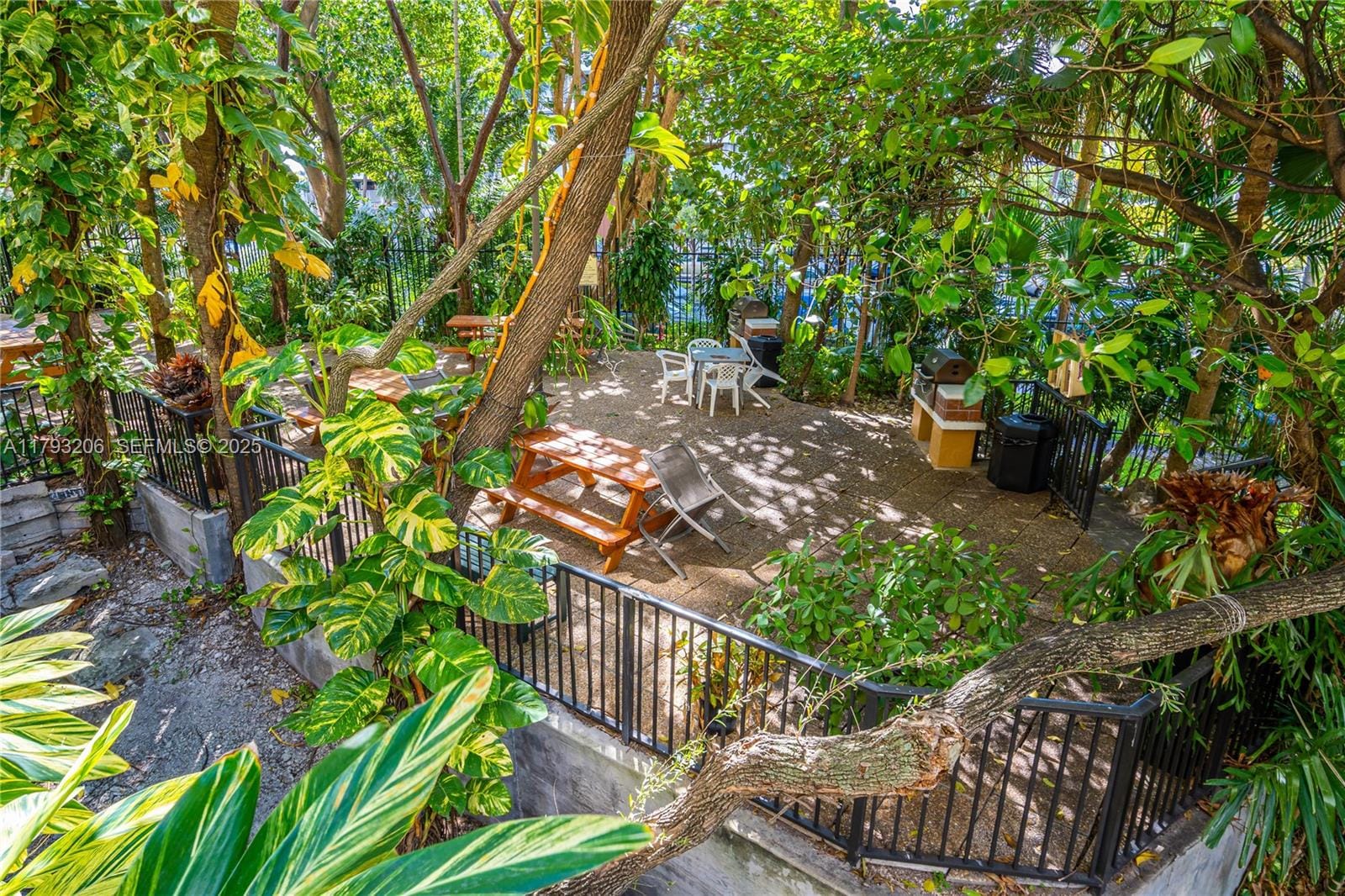 1450 Brickell Bay Drive 411, Miami, FL 33131 photo 23