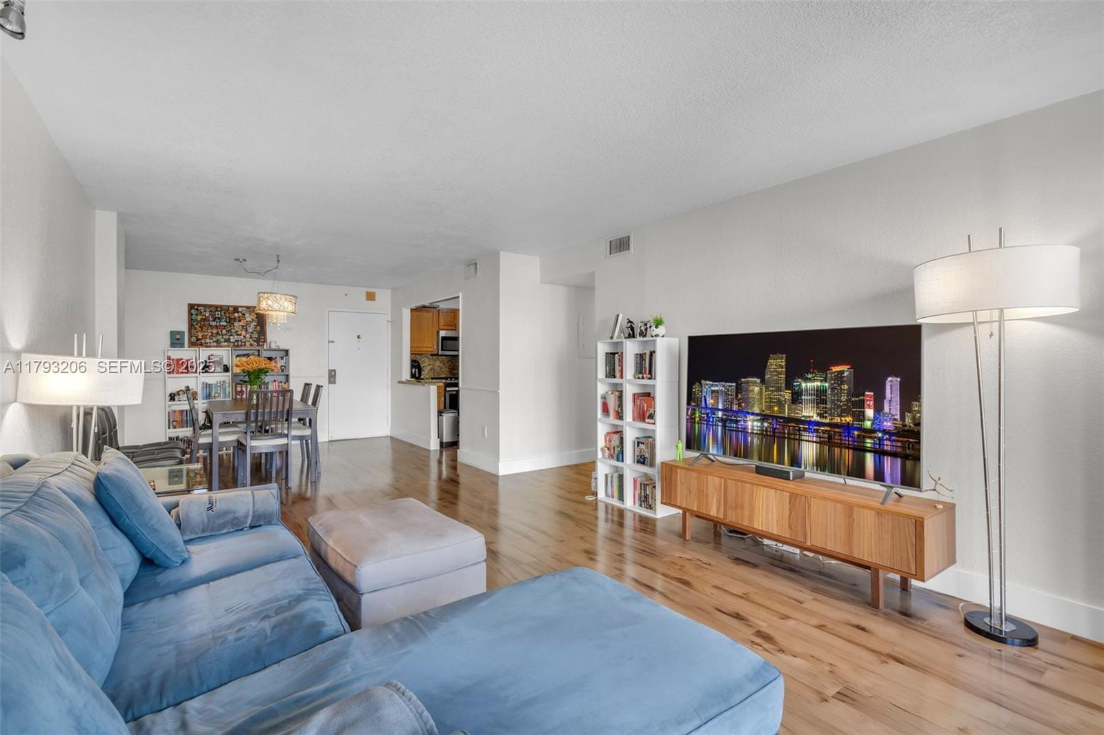 1450 Brickell Bay Drive 411, Miami, FL 33131 photo 7