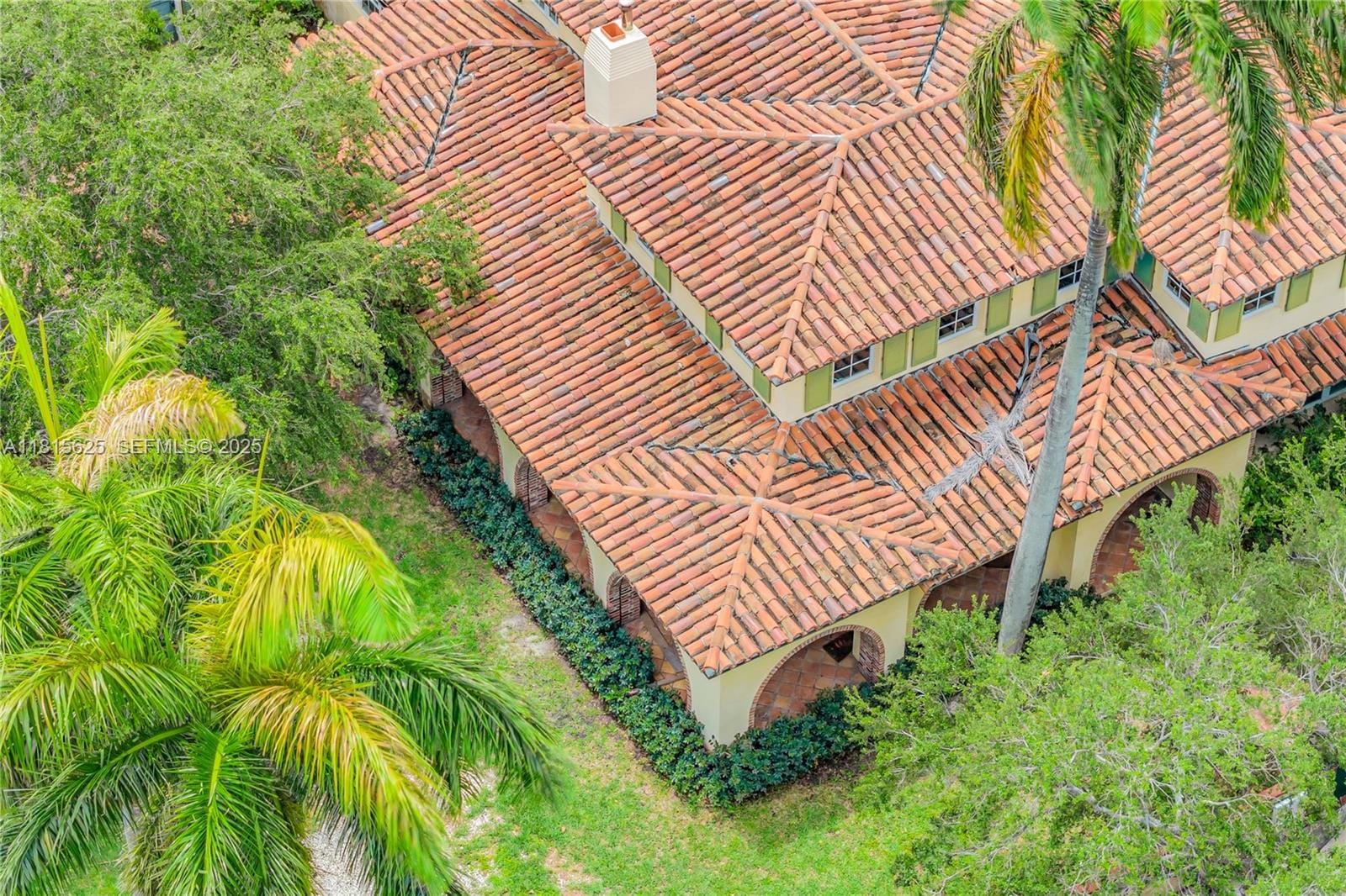 5905 N Bay Road, Miami Beach, FL 33140 photo 9