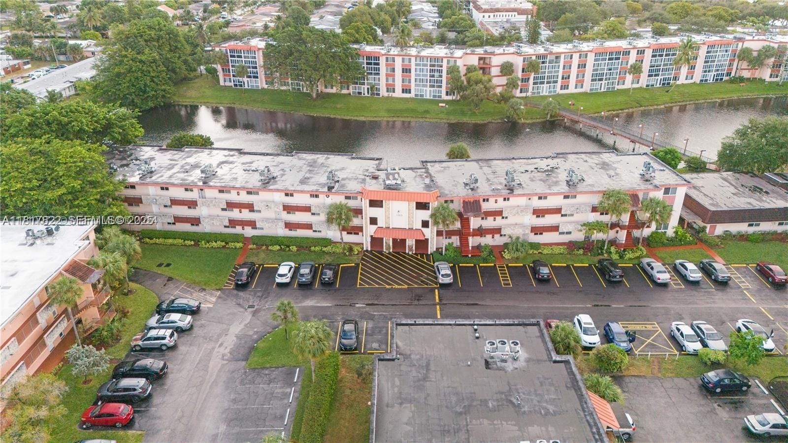 1080 Del Lago Circle 103, Sunrise, FL 33313