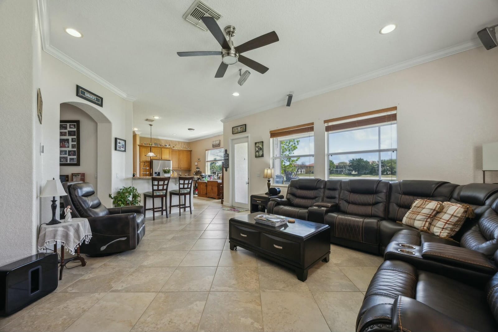 694 Cresta Circle, West Palm Beach, FL 33413 photo 14