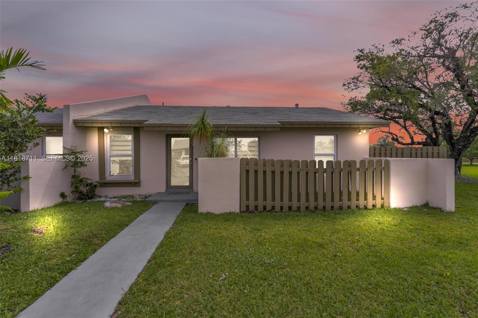 12303 SW 111th Lane, Miami, FL 33186