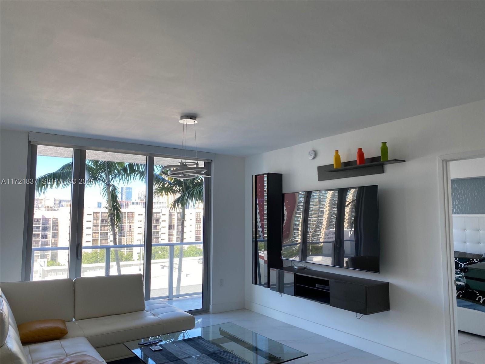 300 Sunny Isles Boulevard 4-703, Sunny Isles Beach, FL 33160 photo 4