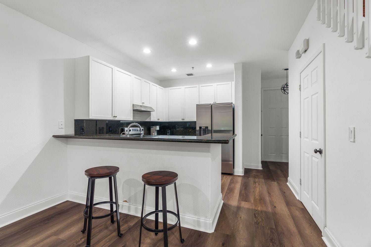 4618 SW 75th Way — photo 8
