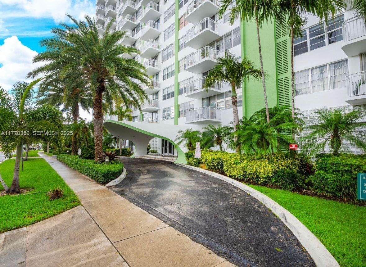 2150 Sans Souci Boulevard A1608, North Miami, FL 33181 photo 27