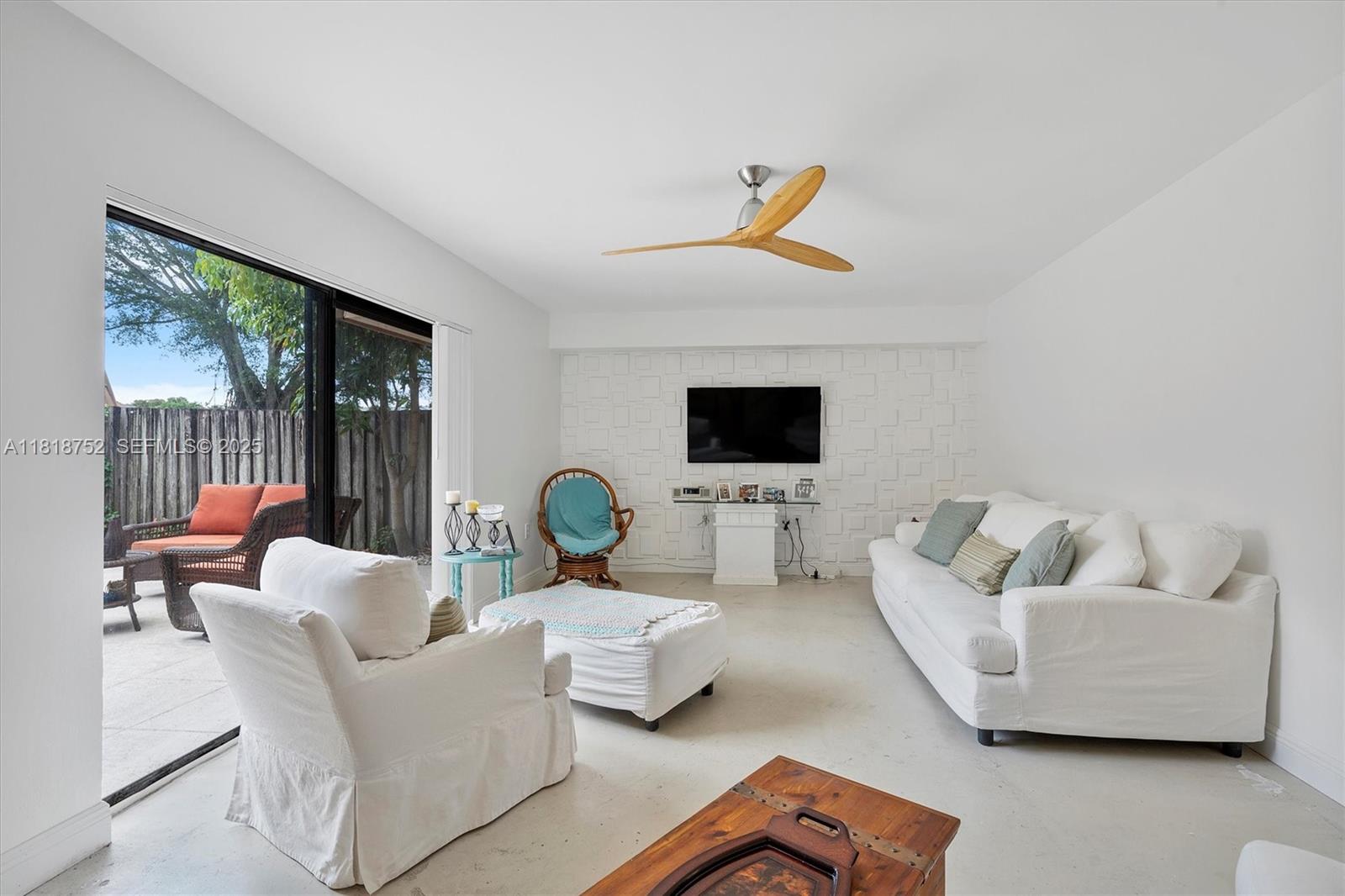 839 Blue Ridge Circle 839, West Palm Beach, FL 33409, West Palm Beach