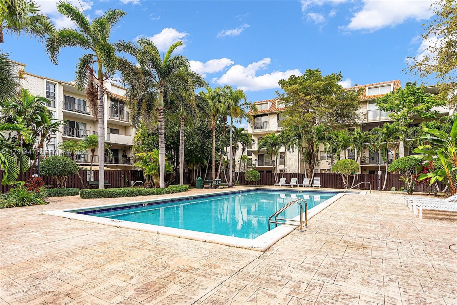 6884 N Kendall Drive C404, Pinecrest, FL 33156 photo 19