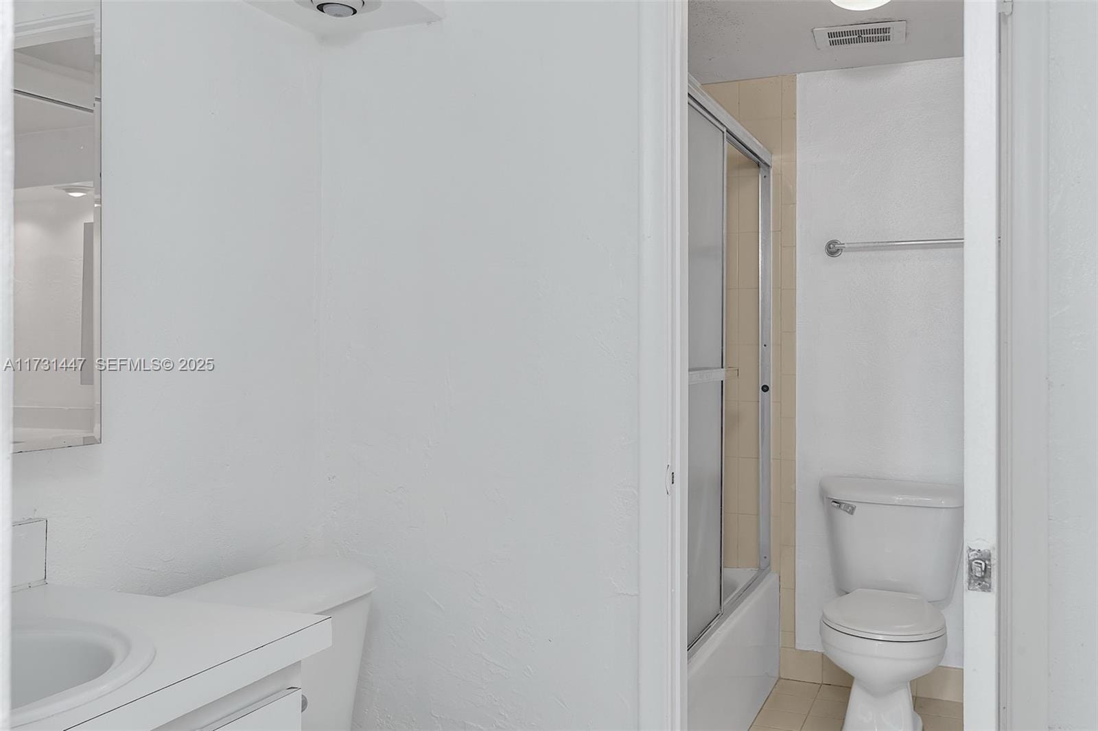 6884 N Kendall Drive C404 — photo 9