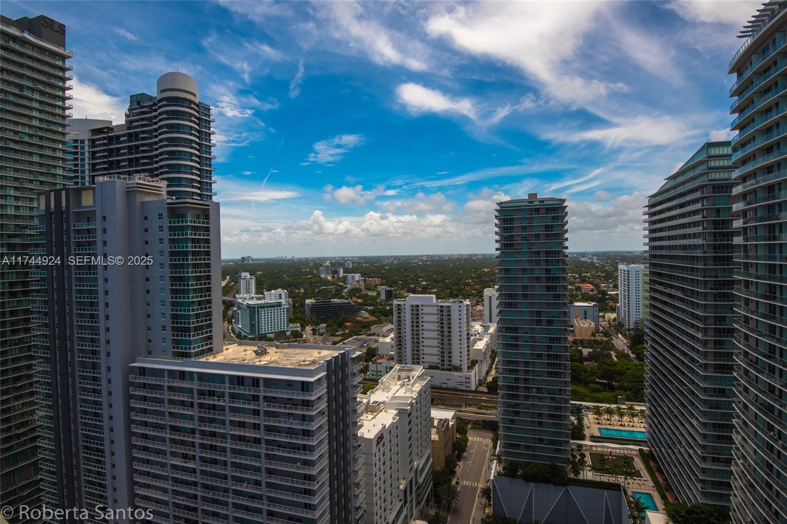 1080 Brickell Avenue 3205 — photo 3