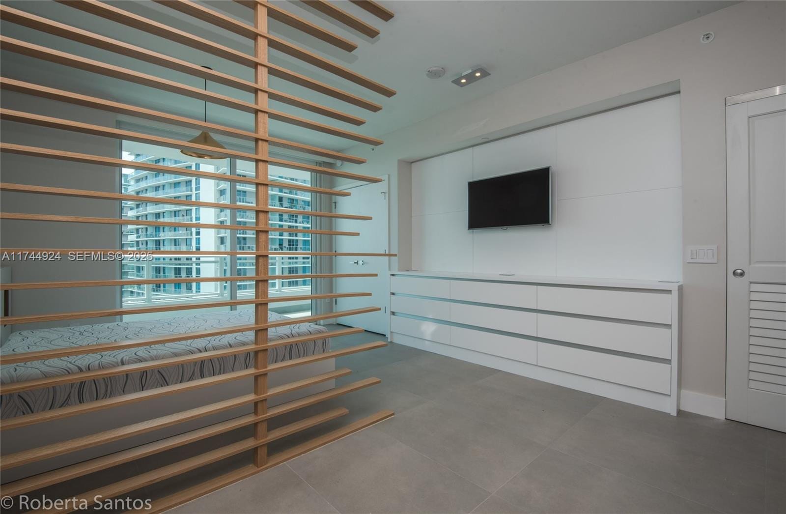 1080 Brickell Avenue 3205 — photo 8