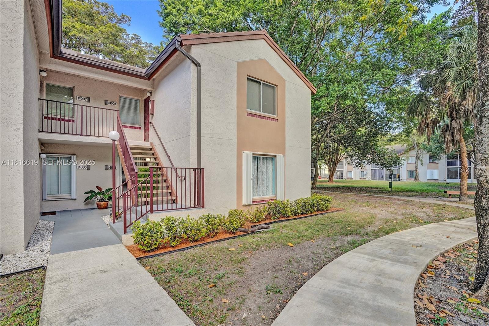 14001 SW 91st Terrace 14001, Miami, FL 33186 photo 2