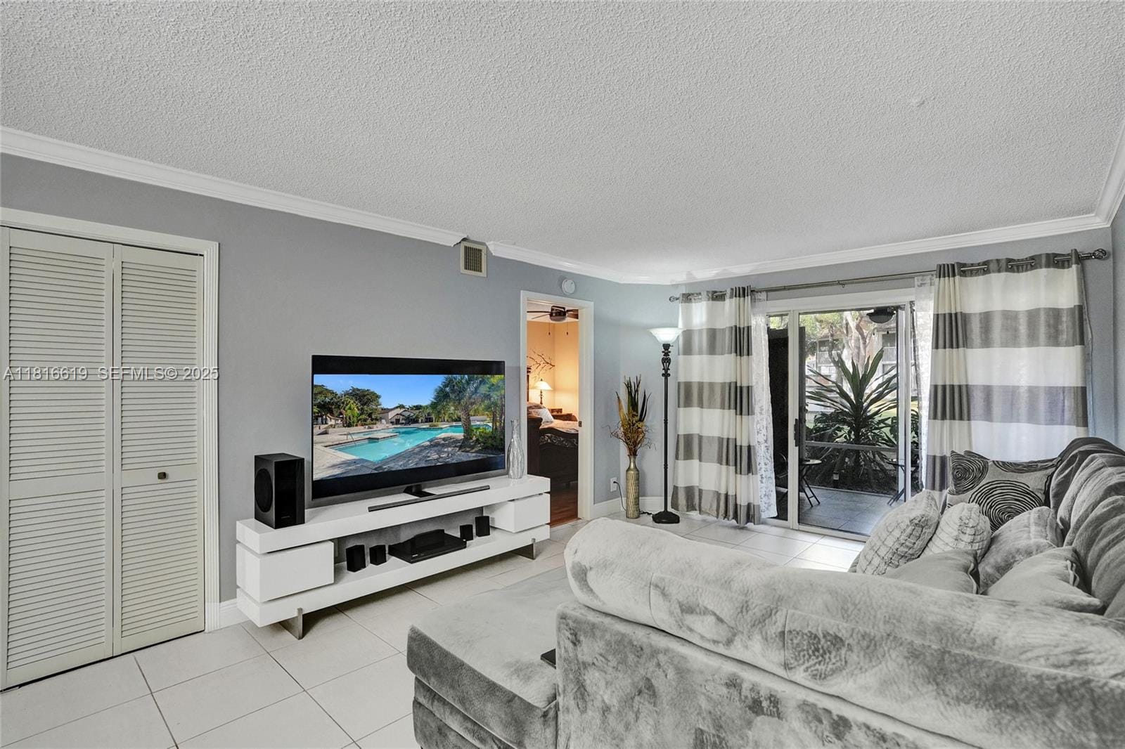 14001 SW 91st Terrace 14001, Miami, FL 33186 photo 8