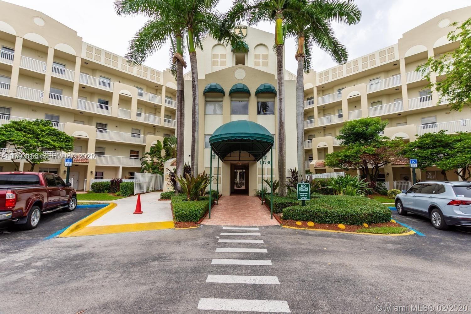10730 NW 66 101, Doral, FL 33178