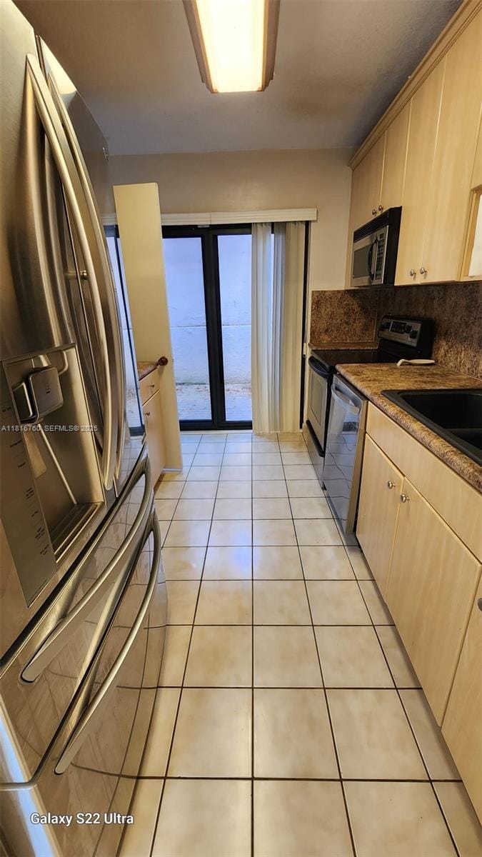 3607 Lime Hill Road 195, Lauderhill, FL 33319 photo 2