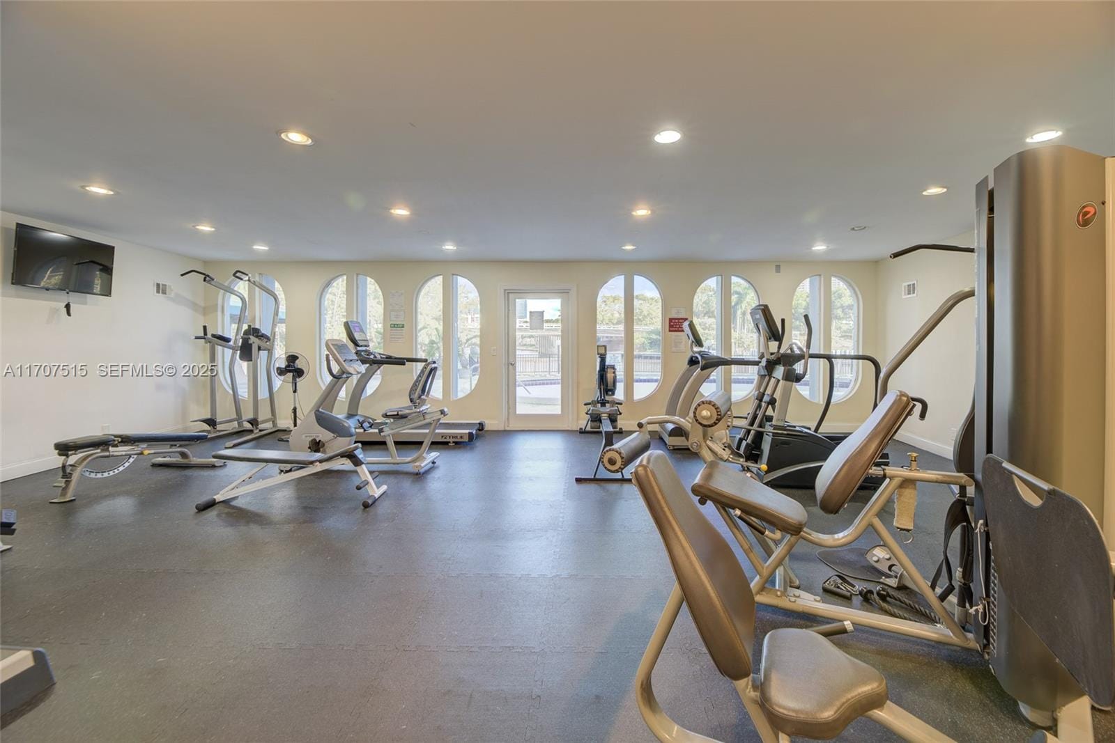 300 Diplomat Parkway 711, Hallandale Beach, FL 33009 photo 22