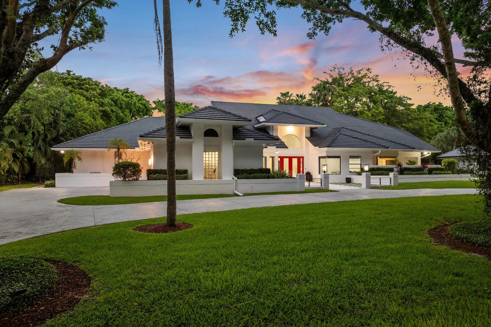 8076 Twin Lake Drive, Boca Raton, FL 33496 photo 2