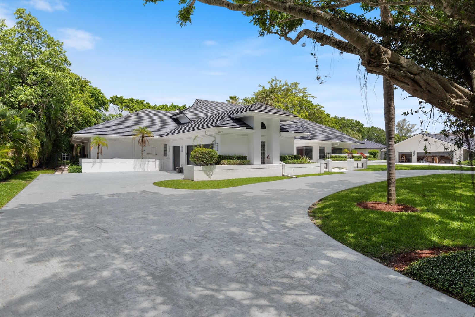 8076 Twin Lake Drive, Boca Raton, FL 33496 photo 11
