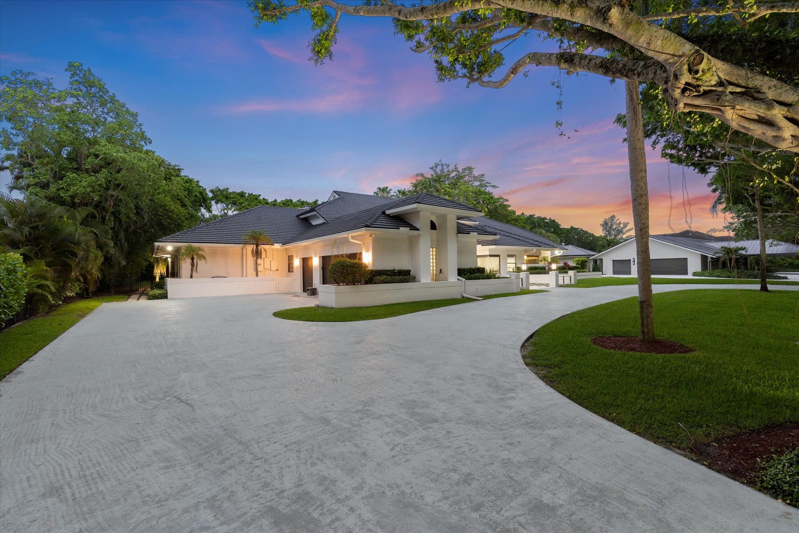 8076 Twin Lake Drive, Boca Raton, FL 33496 photo 6