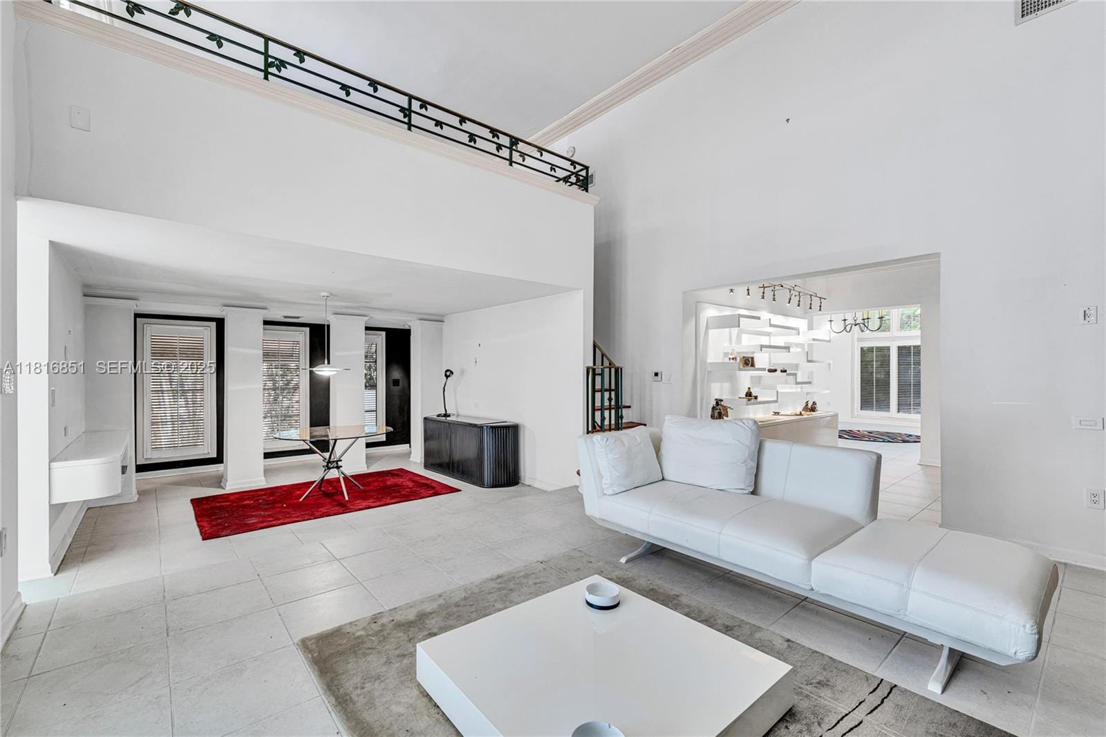 923 Catalonia Avenue — photo 5
