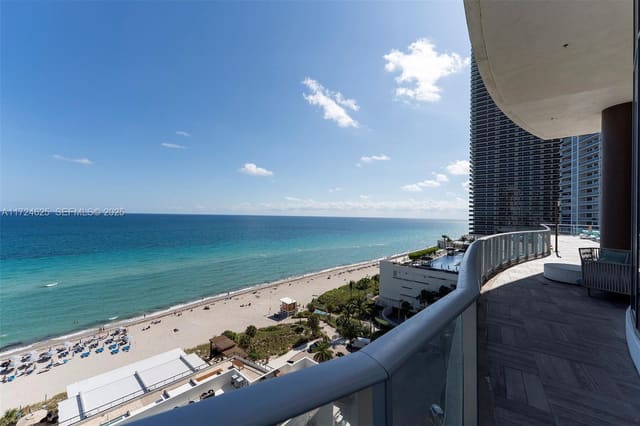 4111 S Ocean Drive 3511, sold in 4111 South Ocean Drive Co, Hollywood, FL