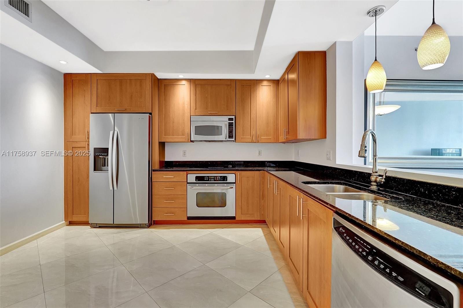 3340 NE 190th Street 1608, Aventura, FL 33180 photo 16
