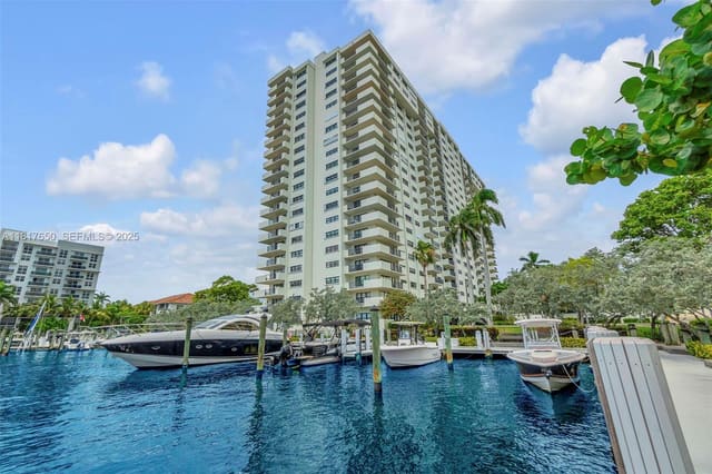 3200 Port Royale N Drive 1012, Fort Lauderdale, FL 33308