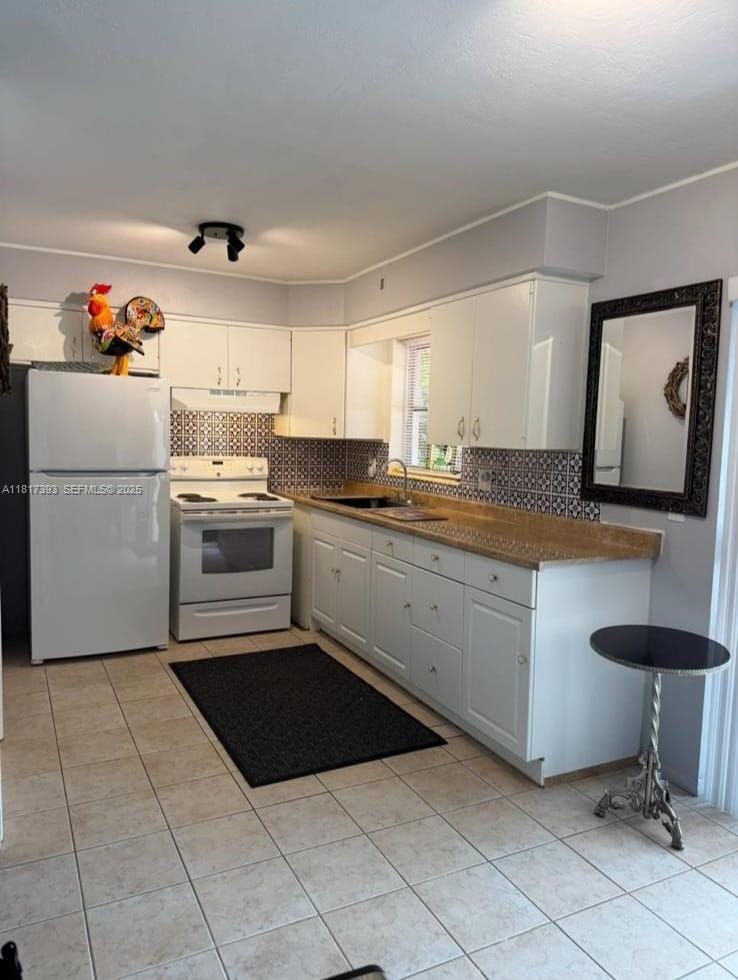 2241 Monroe Street 11 — photo 8