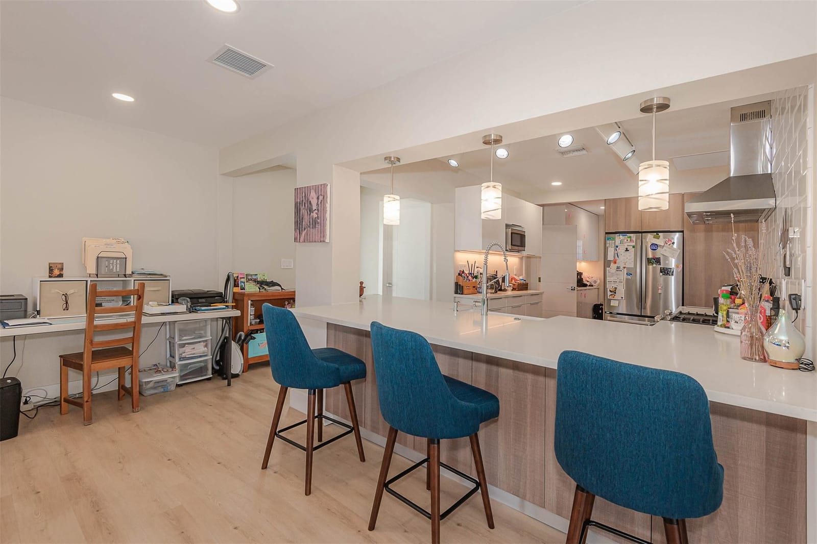 302 SW 2 Avenue — photo 8