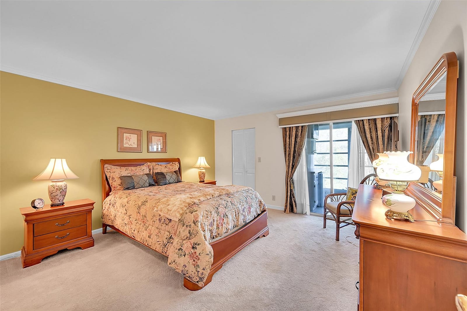 2901 Victoria Circle E3 — photo 7