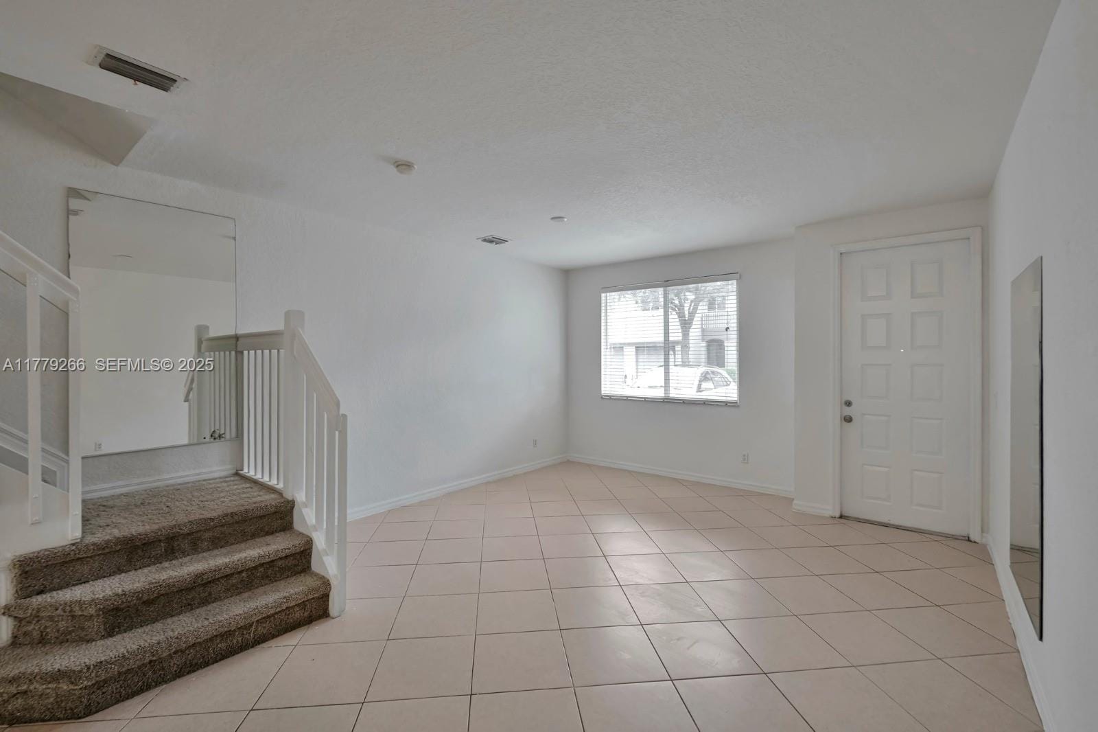 1925 Gardenia Court 1925, Riviera Beach, FL 33404 photo 4