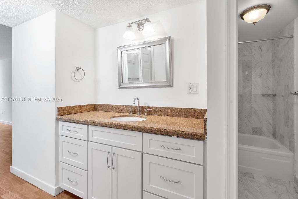 1450 Brickell Bay Drive 307, Miami, FL 33131 photo 13