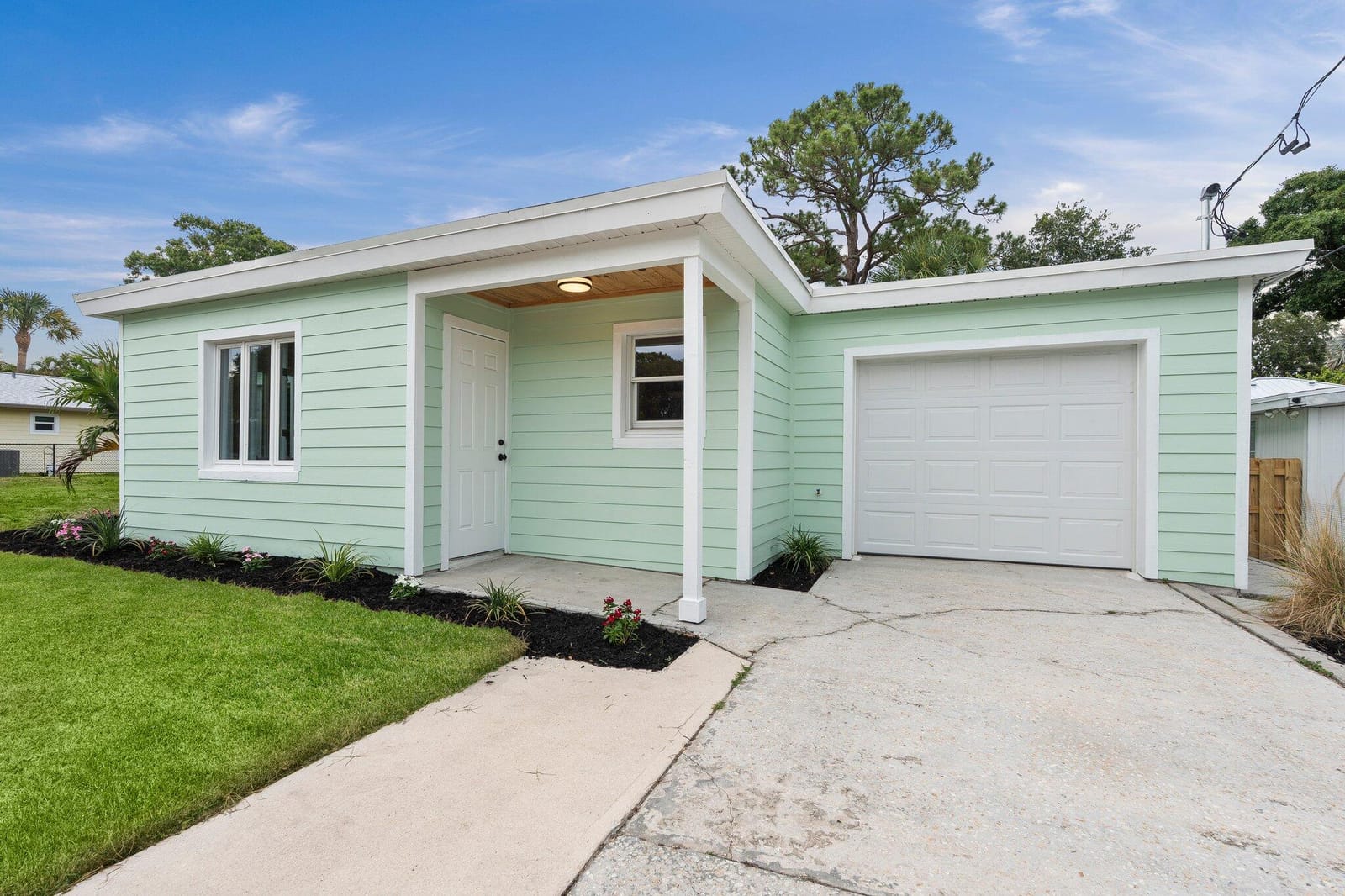 677 NE Alice Street, Jensen Beach, FL 34957
