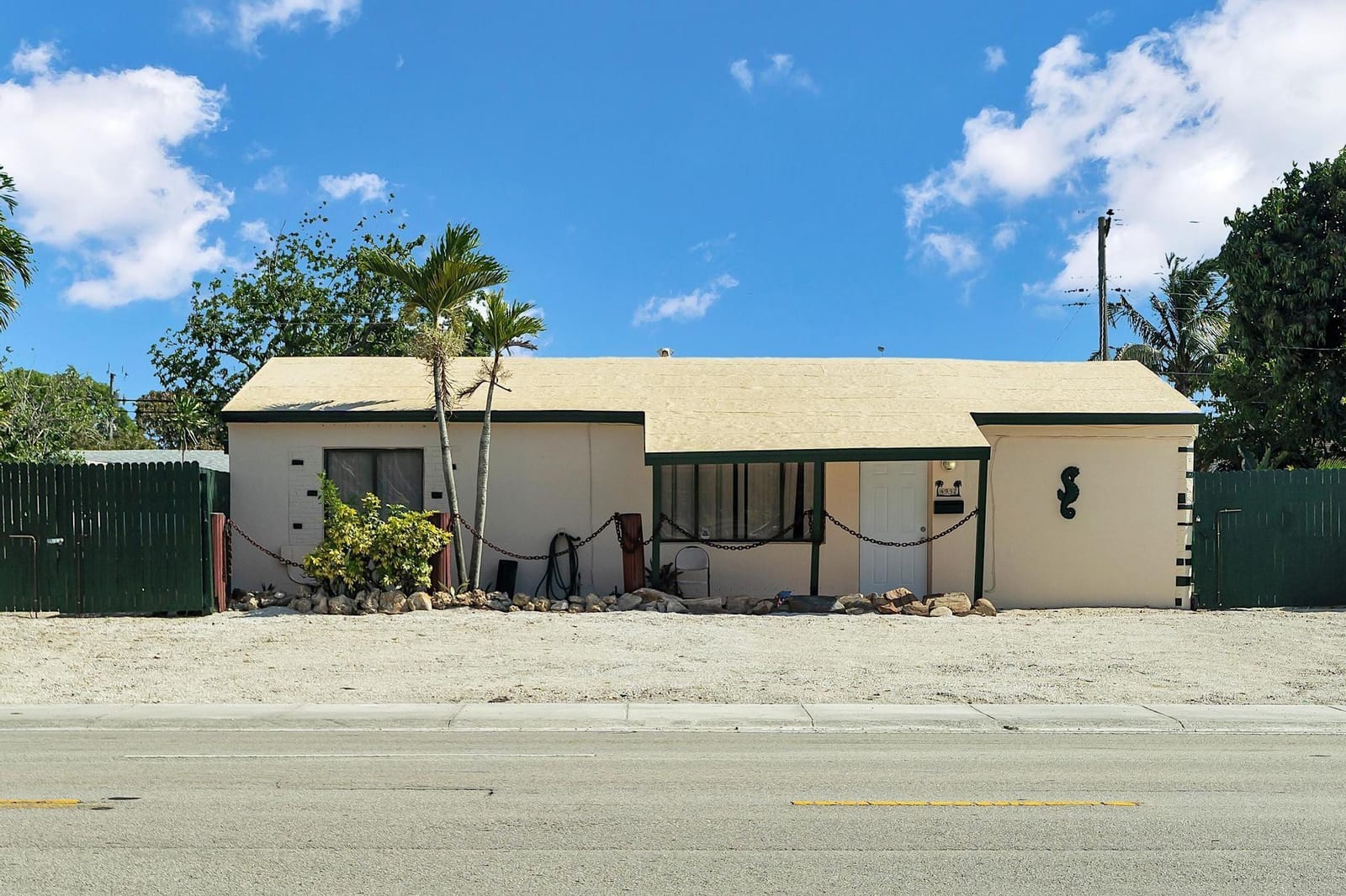 4932 SW 12th Street, Plantation, FL 33317