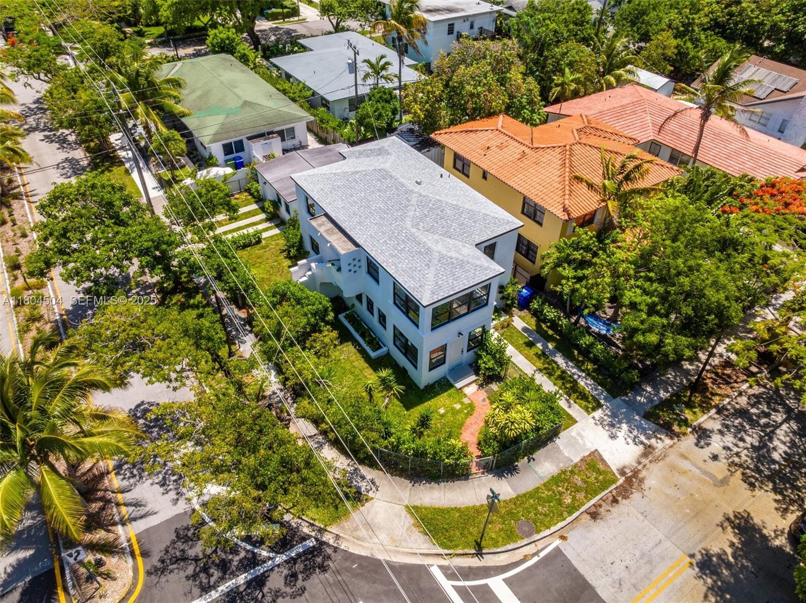 4222 NE 1st Avenue, Miami, FL 33137 photo 4