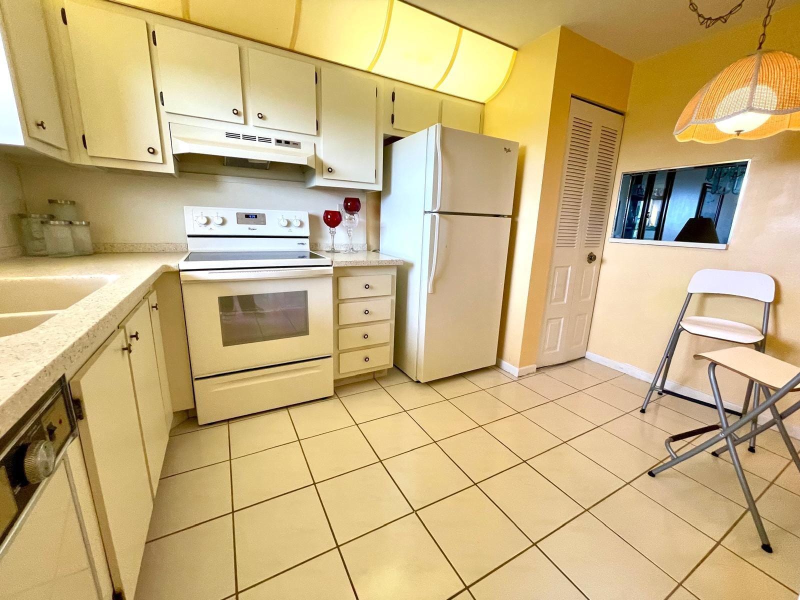10444 NW 30th Court 409, Sunrise, FL 33322 photo 5