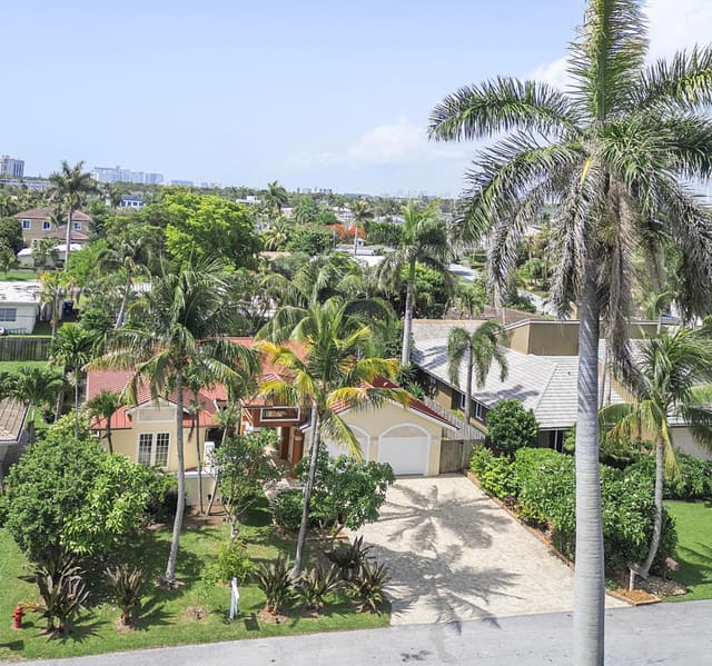 1948 Coco Palm Place, sold in Bel Air, Lauderdale By The Sea, FL