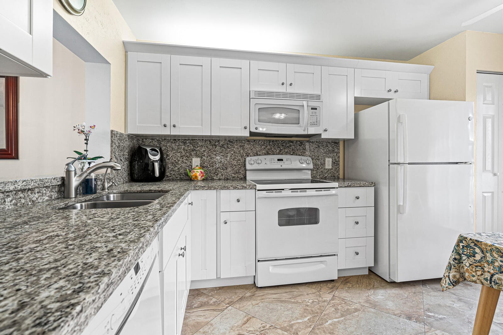 3337 Perimeter Drive 1413, Greenacres, FL 33467 photo 4