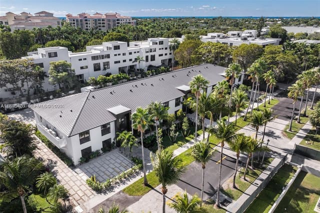 200 Sunrise Drive 200A, Key Biscayne, FL 33149