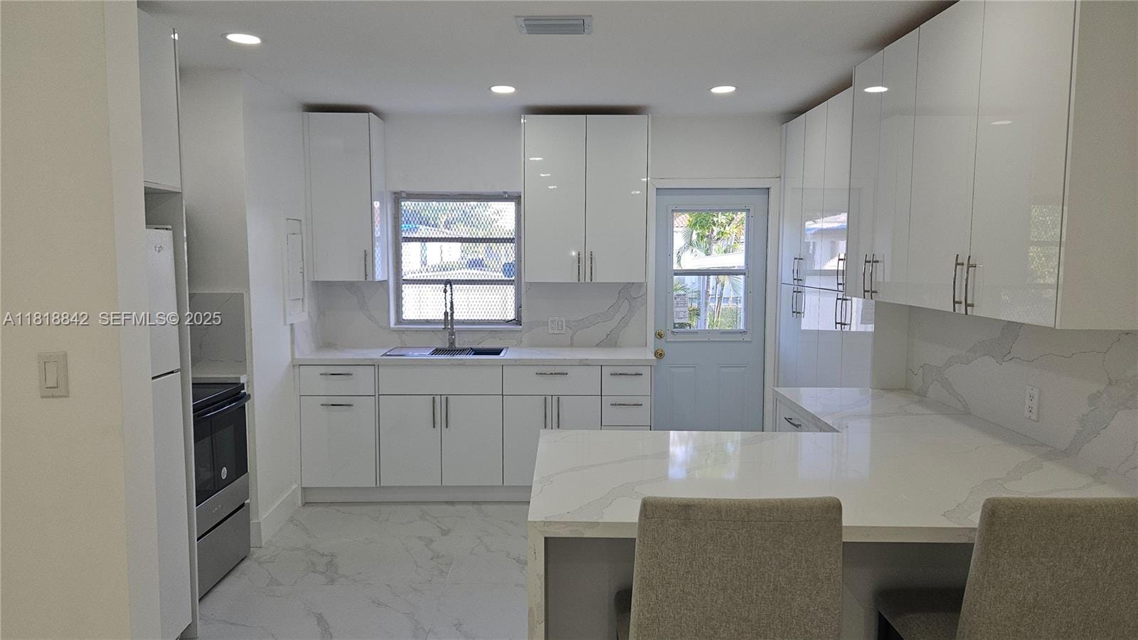 130 W 60th Street, Hialeah, FL 33012 photo 7