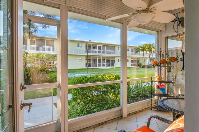 2100 NE 38th Street 114, sold in Tarelton Manor Apts Co-Op, Lighthouse Point, FL