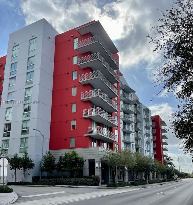 7661 NW 107th Avenue 614, sold in Grand Bay Commons South, Doral, FL