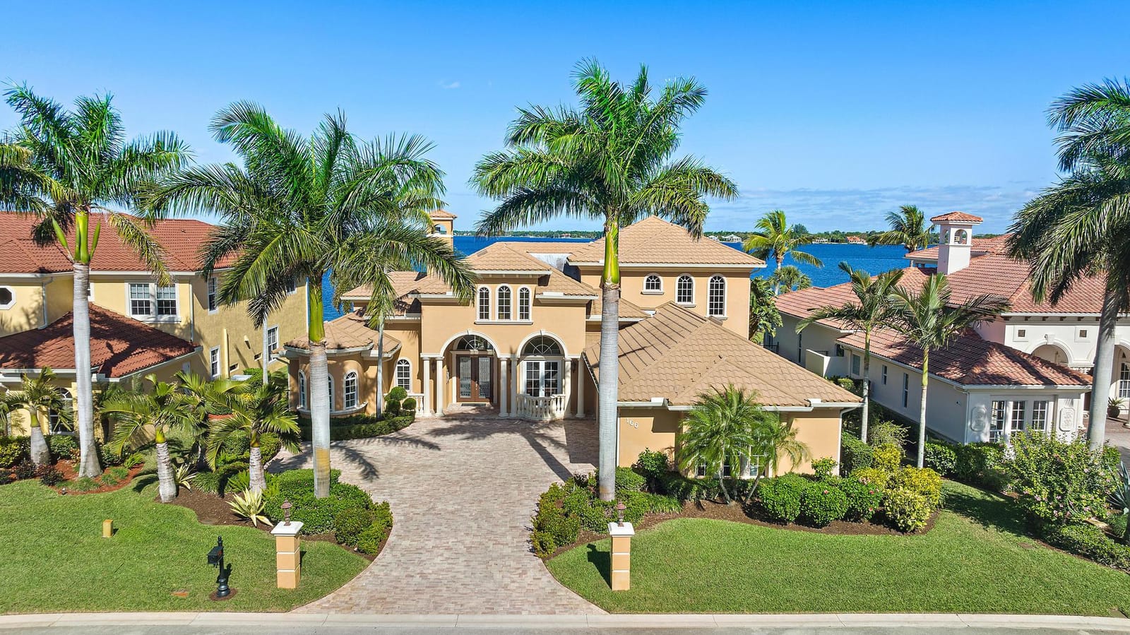 166 SW Palm Cove Drive — photo 3